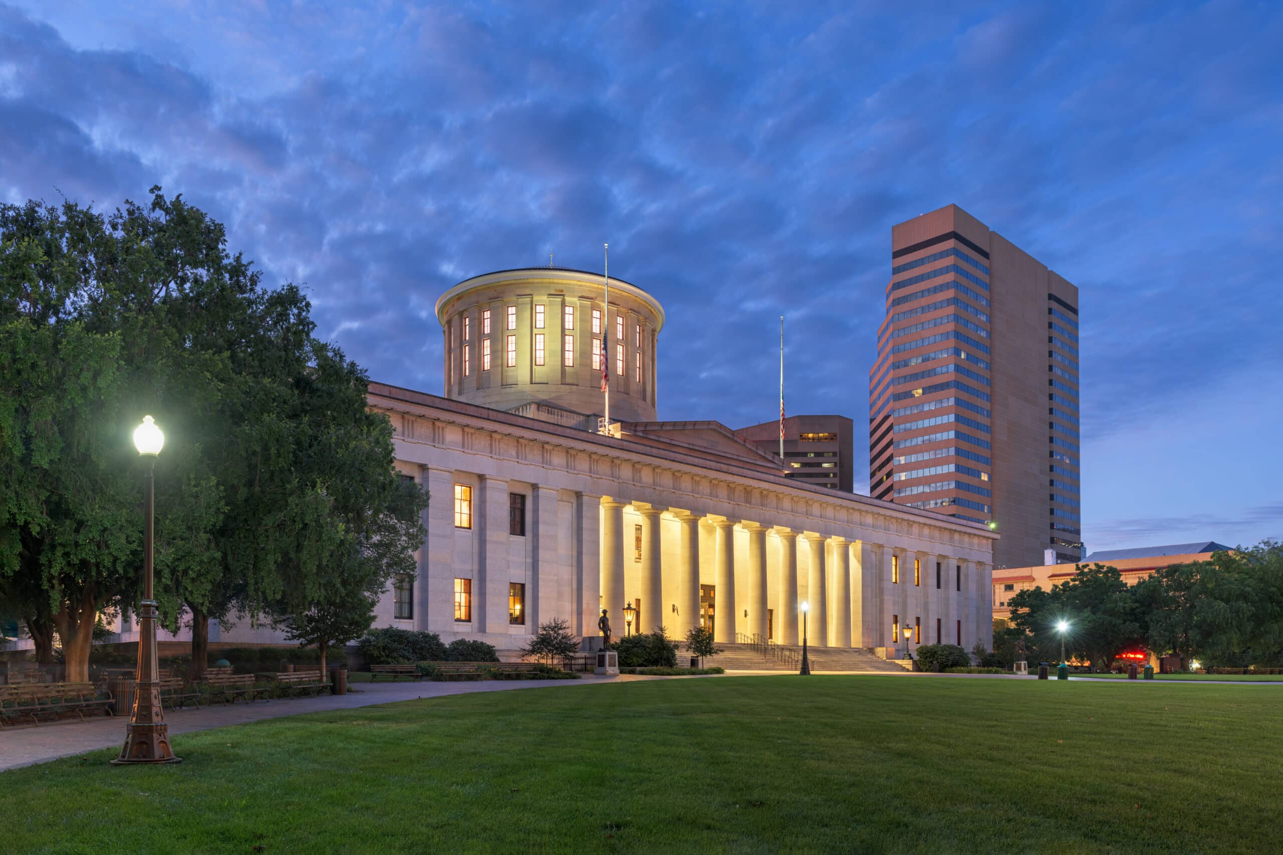 Pers Standard Comparing the Ohio PERS defined contribution plan to gold standards