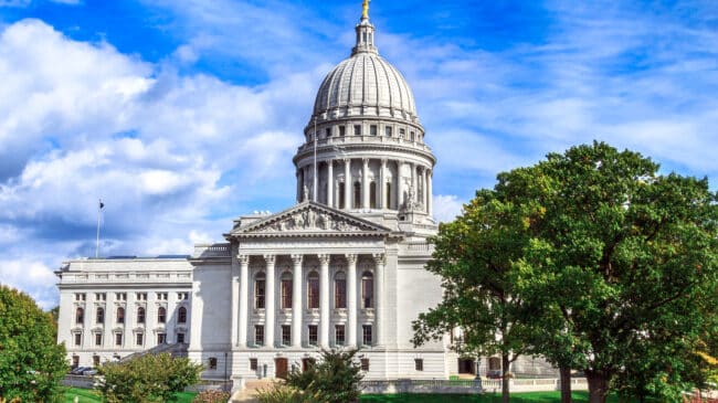 Wisconsin Assembly Bill 962 offers constitutionally troubling approach to online youth safety