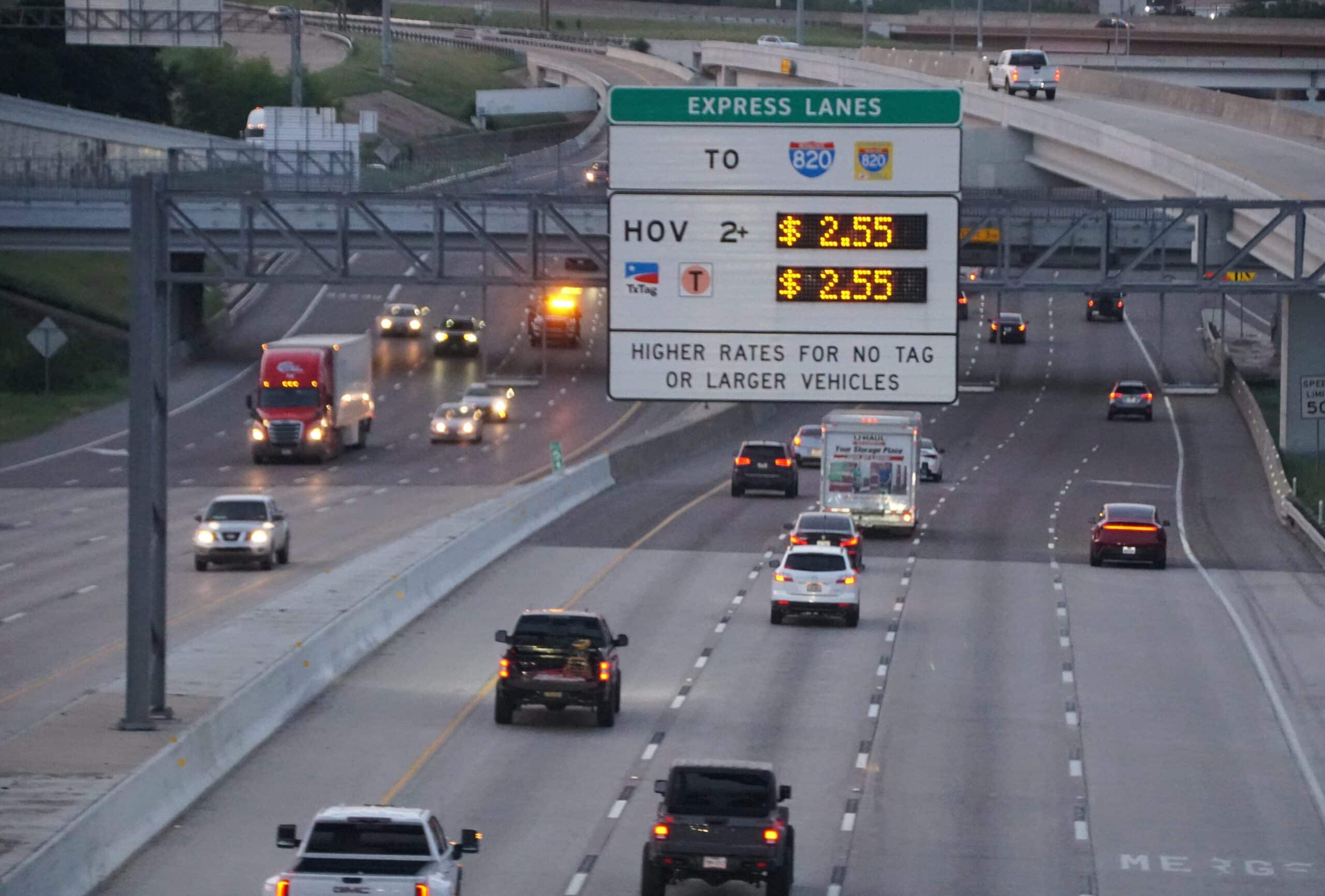 What do public-private partnerships add to priced managed lanes?